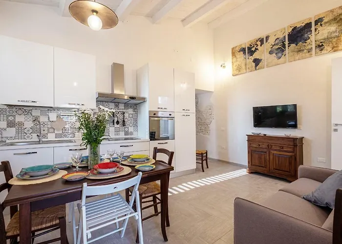 La Villa 31 - Rosignano Marittimo -
